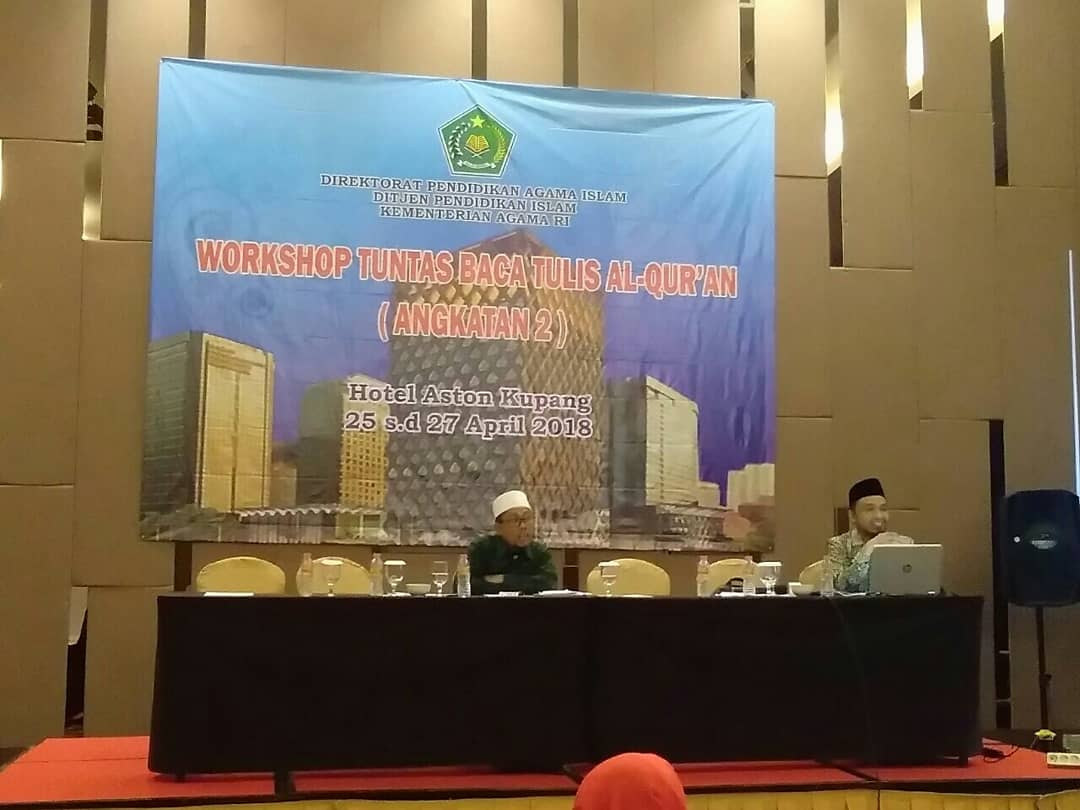 Metodebagdadi's tweet photo. Pembukaan TBTQ dgn #metodebagdadi  untuk kalangan Guru2 PAI SMP se Prov. NTT.
Aston Hotel Kupang, 25-27 April 2018., https://t.co/u2dqQ1os0Q