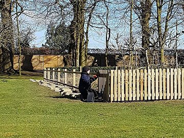 The Ringwood Fencing team recently completed the replacement fencing around this vegetable garden at a country house in Delamere, Cheshire. 

Read the full installation review: ringwoodfencing.co.uk/blog/article/v…

#FenceInstallation #GardenFencing #Cheshire