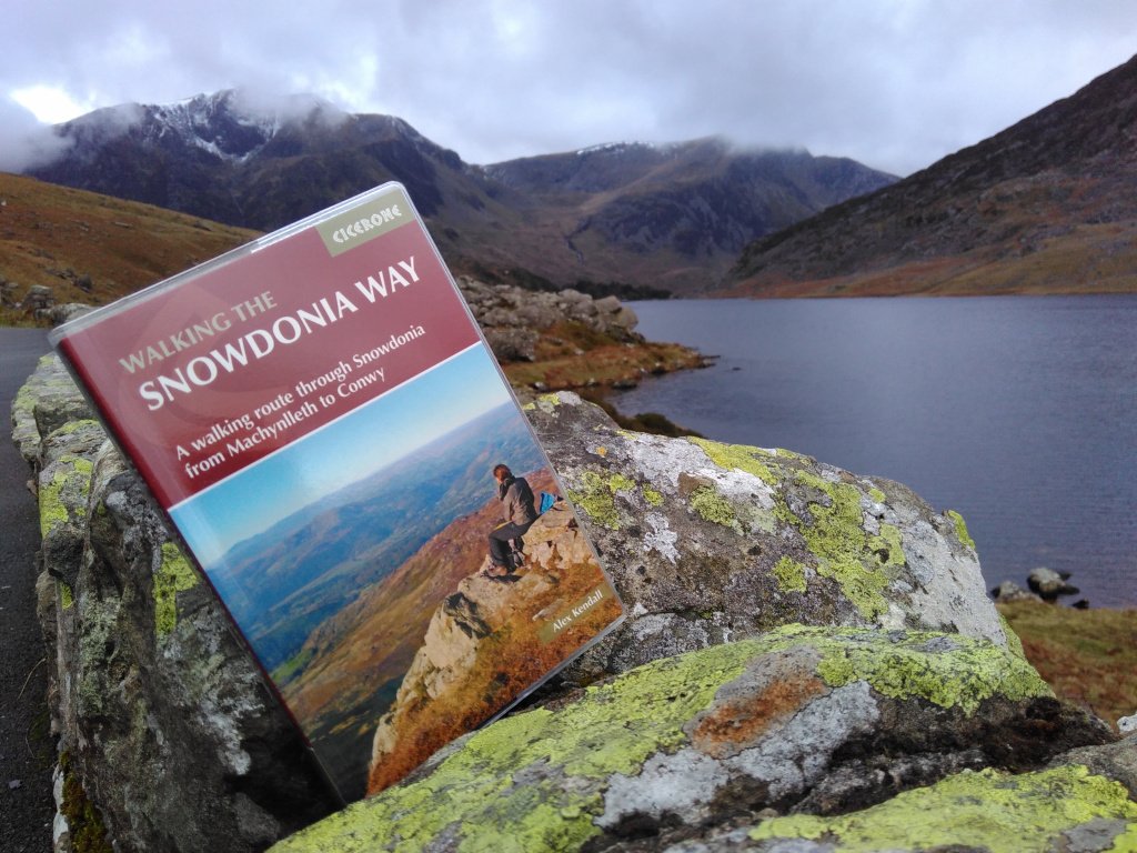 Free Talk at Kendal Walking Festival snowdoniaway.com/2018/04/25/fre…