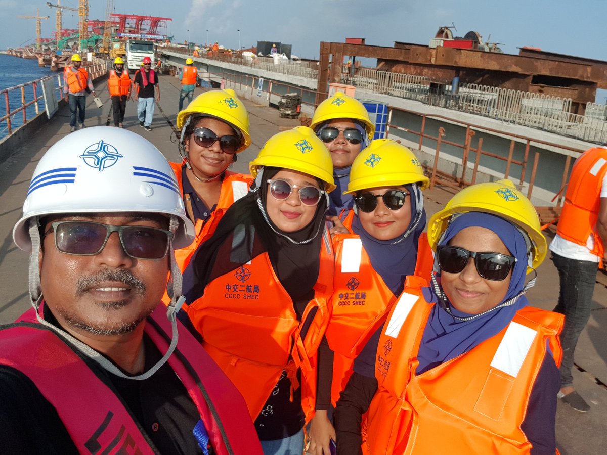 cryptobrass's tweet photo. Over 120 students from college/university visit bridge site to witness the ongoing work #mctco https://t.co/R2qyR7bPbi