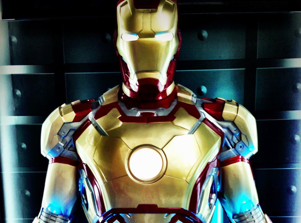 ADSKSimulation's tweet photo. Examining the Science Behind Iron Man’s Reactor Core - https://t.co/olbdCuK7da #CoolRight? https://t.co/DOCXf48ZYV