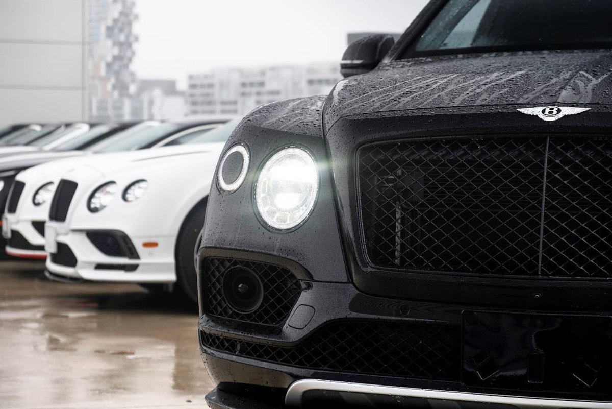 Is spring finally in the air?
#Bentley #Bentayga #Black Edition is available now.
More info: ow.ly/zfPg30juyLE