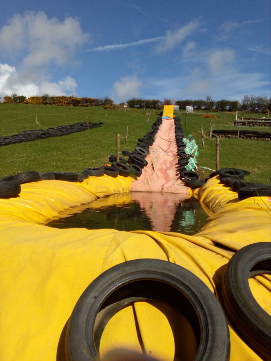 CroghanHill's tweet photo. Getting things ready today... blue skies https://t.co/cDHsU17kPO