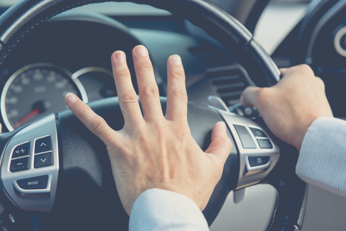 TIPS: Don't become a victim of road rage. Take a look at these tips to avoid being in an unwanted situation...

iamroadsmart.com/media-and-poli…
