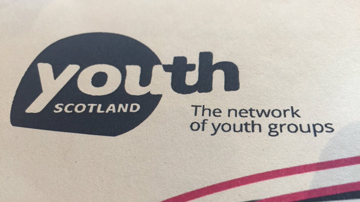 AyrArk's tweet photo. The Ark team are doing training today to deliver Dynamic Youth Awards and Youth Achievement Awards with friends from @southayrshire, @RoomSixty, @QMAOfficial @GallowayYouthRC and Dalmilling Church #youthwork #YOYP2018 @YouthScotland https://t.co/NTJQi57tMj