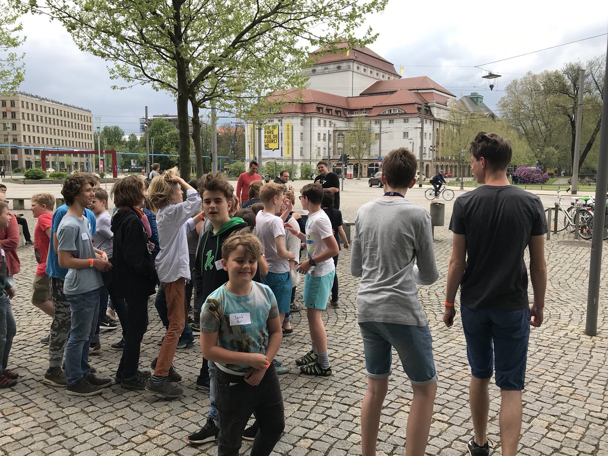 42mjp's tweet image. Los geht! #GoDigitalNight @SAP #sapdd @nvh83 @MaxjohPaul