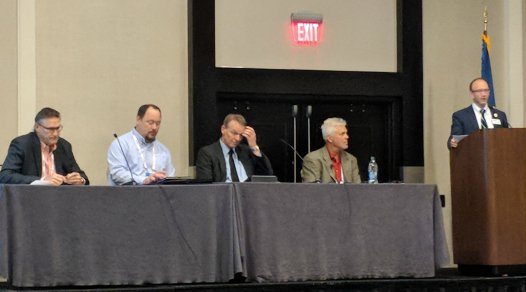 NeoNova_NNS's tweet photo. Mark Chambers (tan suit) at @NRTConnect shares his expertise during #IPVision18 panel on Evolving Your Video Product. #Video https://t.co/8N0A0ntQob