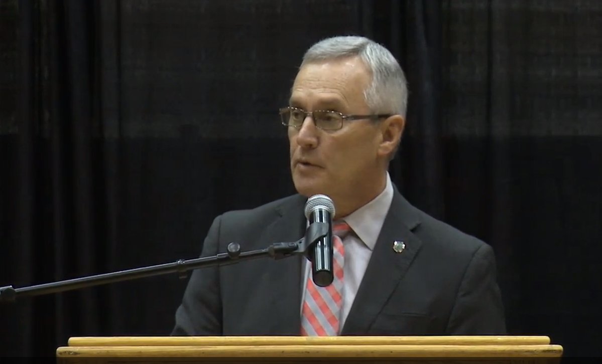 fox28columbus's tweet photo. Coach Tressel is now speaking about his time with #EarleBruce. https://t.co/DMM4lWCgZh https://t.co/QI64UAFVp9