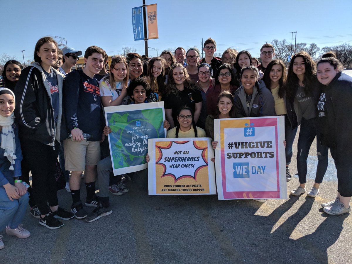 𝐌𝐨𝐧𝐢𝐜𝐚 𝐓𝐨𝐥𝐯𝐚 𝐂𝐚𝐥𝐝𝐢𝐜𝐨𝐭𝐭 📚💙 tweet media