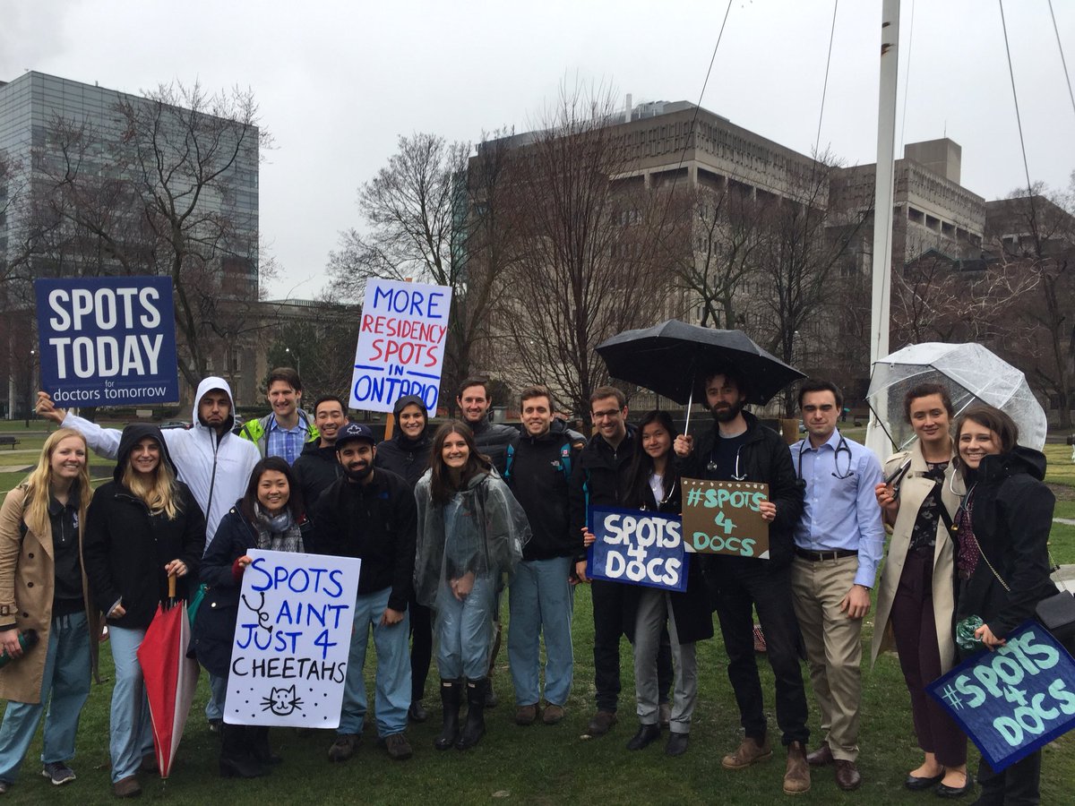 Solid turnout from <a href="/SchulichMedDent/">Schulich WesternU</a> supporting <a href="/Spots4Docs/">Spots4Docs</a> today at Queen’s Park! #Spots4Docs