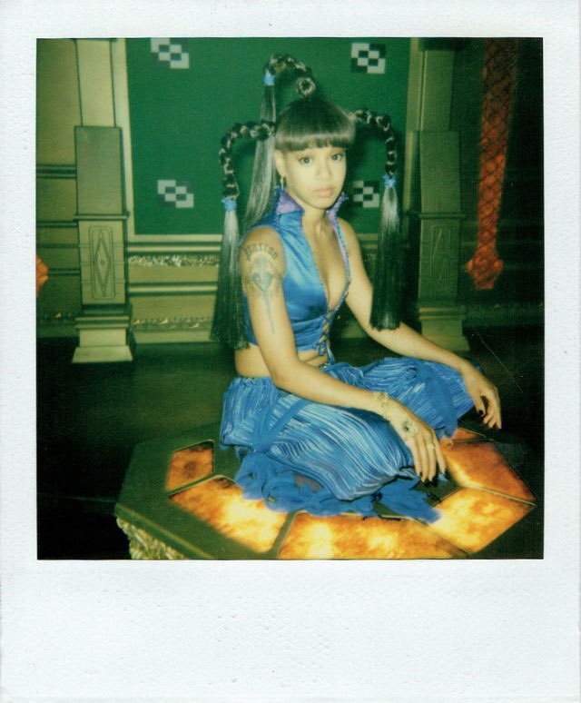 BackIILife90s's tweet photo. April 25th, 2002: Lisa 'Left Eye' Lopes of R&amp;B group TLC was tragically killed in a car accident in La Ceiba, Honduras.

Today marks 16 years to the date. #RIPLeftEye 🌹 https://t.co/wTaM8l0942