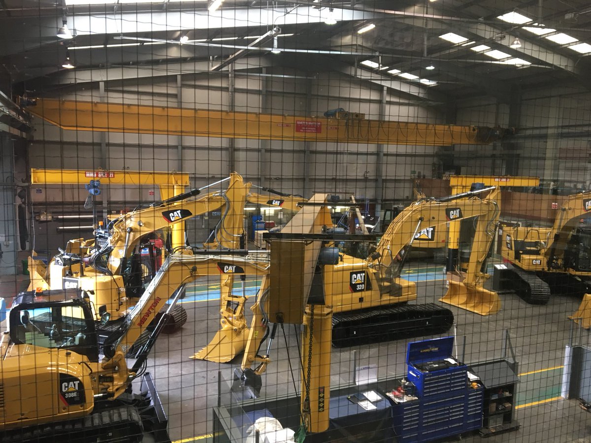 DaveyGFinning's tweet photo. Operator Challenge 2018 is ready to start at Finning Lisburn branch until 9pm. Everyone knows there more than welcome to come. https://t.co/b8aiVJYfEN