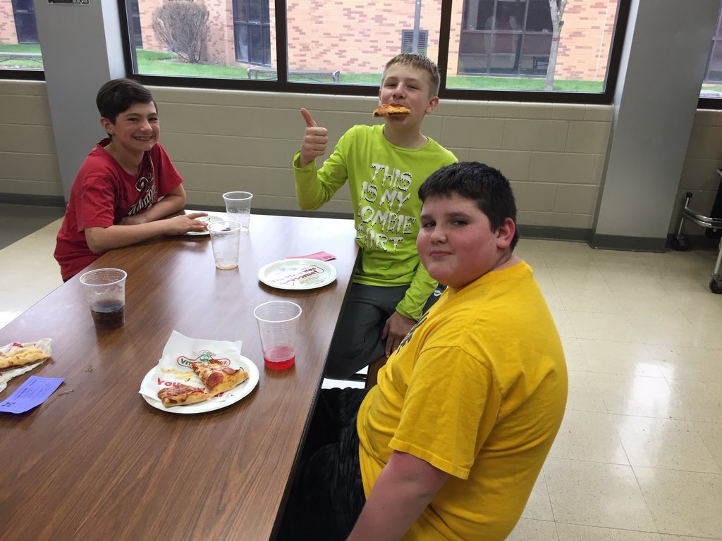 TeamIntrepidMCS's tweet photo. About 50 Team Intrepid students enjoyed a pizza party for earning our Spring incentive for last week! https://t.co/Tuh3YwIriz
