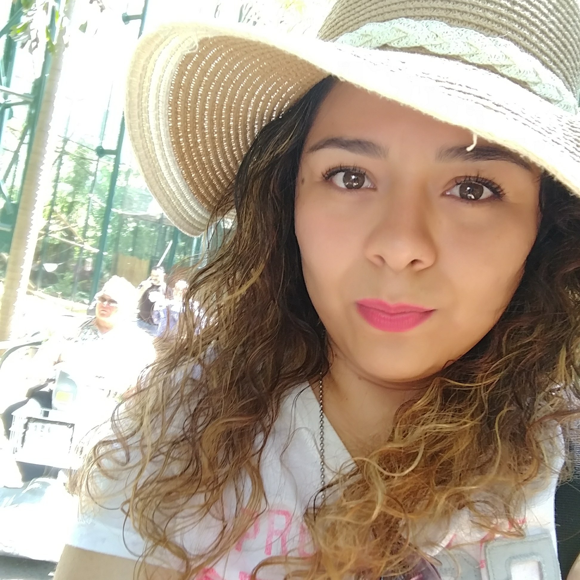 Vianey Vazquez on Twitter "NuevaFotoDePerfil https//t.co/BXx7O2RNoU