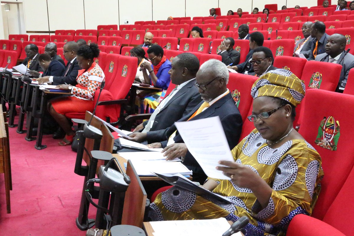 EA_Bunge's tweet image. Motion for a Resolution urging EALA to participate as observer in the process by IGAD to resolve the conflict in the Republic of South Sudan passed by the Assembly