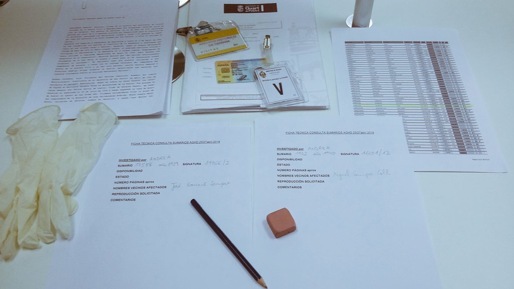 andrea_quart's tweet photo. Els técnics d la Comissió Municipal de Memòria d #QuartdePoblet comencem 2fase d treball per recuperar #expedients dels veïns/es d Quart represaliats pel #Franquisme al
#ArxiuGeneralHistòricdeDefensa #Madrid
Gràcies @quartdepoblet per donar suport i finançament a aquest projecte https://t.co/JMNYeum3FT