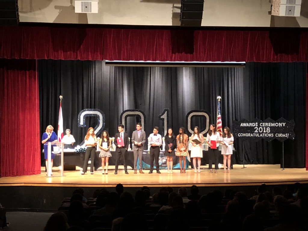 sr_reef's tweet photo. CRHS Awards Ceremony https://t.co/r4jHuqyD42
