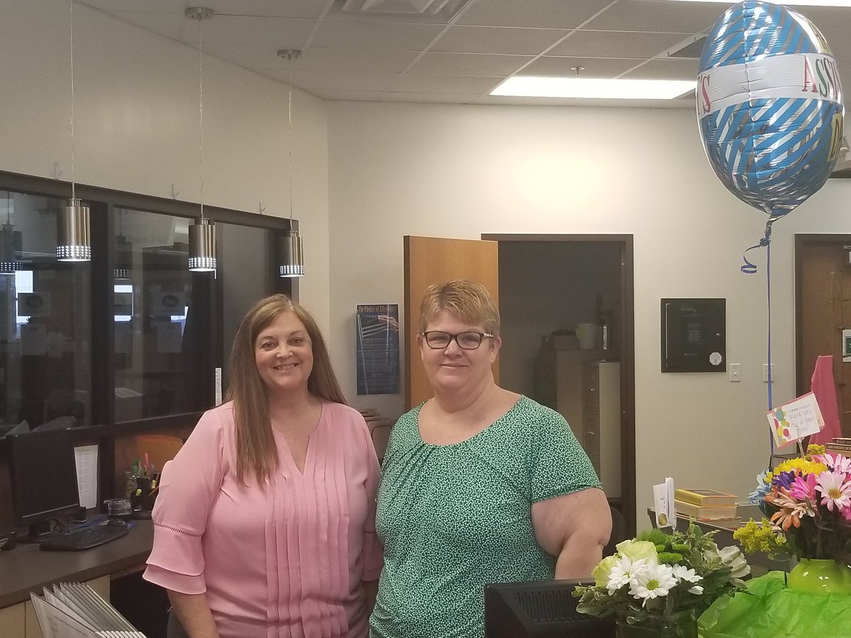 Falcons_BMS's tweet photo. A big thank you on Administrative Assistants Day to the first voices you hear &amp; faces you see here @ BMS: Diana Hock &amp; Kathy Verslues! They make sure the building is running smoothly each day. They are the best in the business! #WeAreBlairOaks #HappyAdministrativeAssistantsDay https://t.co/wEBgjyvcFS