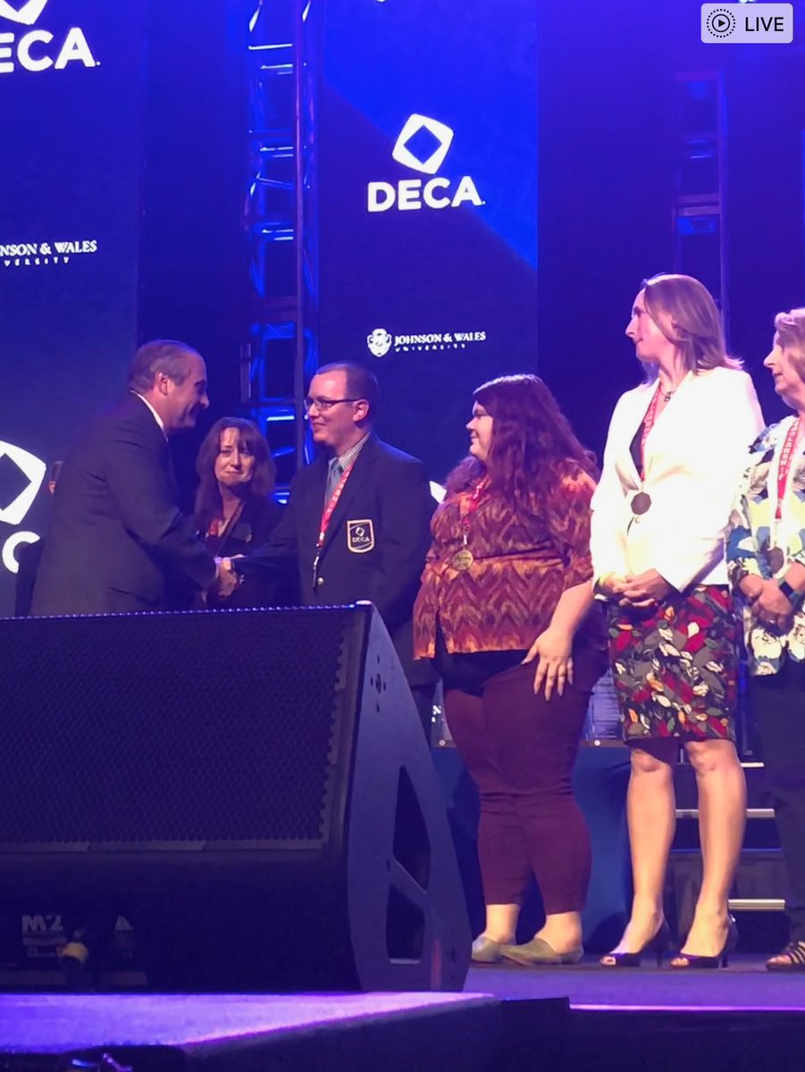 deca_pfhs's tweet photo. Congratulations to one of our Advisors , Mr. Smallwood, for winning the DECA Advisor Professional Development Scholarship during the Grand Awards Ceremony and earning an opportunity to attend DECA AMPED this summer at the Johnson & Wales Miami Campus! #DECAICDC2018 https://t.co/gPhiUnTluO