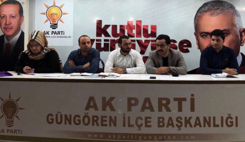 Emrah Demirci (@emrahdemrci) on Twitter photo Yoğun gündemli <a href="/akgencgungoren/">AK Gençlik Güngören</a> Yürütme kurulumuz ve ardından yönetim Kurulumuz ve mahalle Başkanlarımız ile olağan toplantımızı gerçekleştirdik. Ziyaretlerinden ötürü eski Gençlik Kolları mensubumuz ve Güngören Belediyesi Genç Meclis Üyemiz <a href="/ilbeyidaglar/">İlbeyi Dağlar</a> ‘a teşekkür ederiz. Yoğun gündemli <a href="/akgencgungoren/">AK Gençlik Güngören</a> Yürütme kurulumuz ve ardından yönetim Kurulumuz ve mahalle Başkanlarımız ile olağan toplantımızı gerçekleştirdik. Ziyaretlerinden ötürü eski Gençlik Kolları mensubumuz ve Güngören Belediyesi Genç Meclis Üyemiz <a href="/ilbeyidaglar/">İlbeyi Dağlar</a> ‘a teşekkür ederiz.