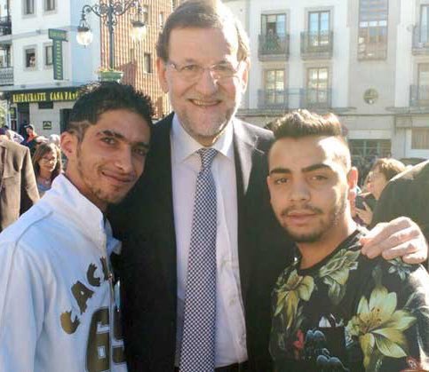 Un dels tres té una amiga que ha robat a l’Eroski.