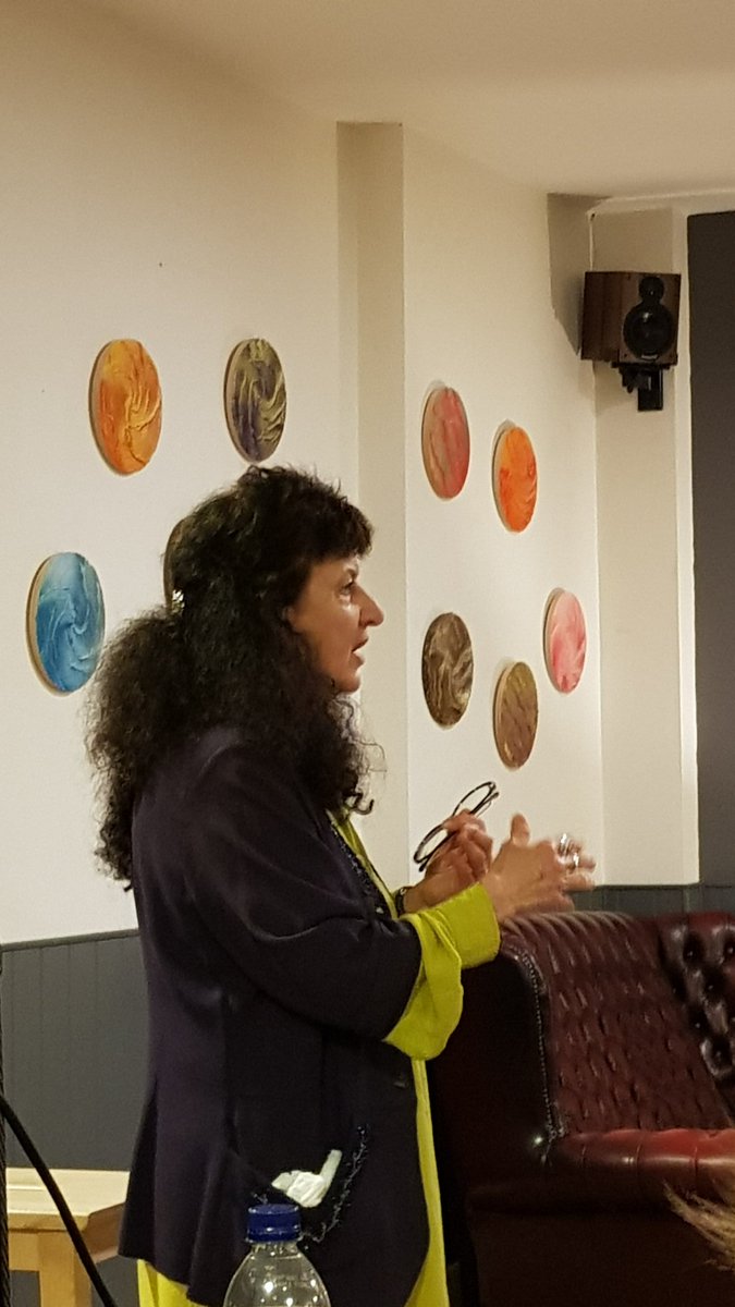 RankaPrimorac's tweet photo. 'I love being in the presence of birds.' #entropics
@EntropicsPoetry @SotonEnglish https://t.co/aY3vV209dy