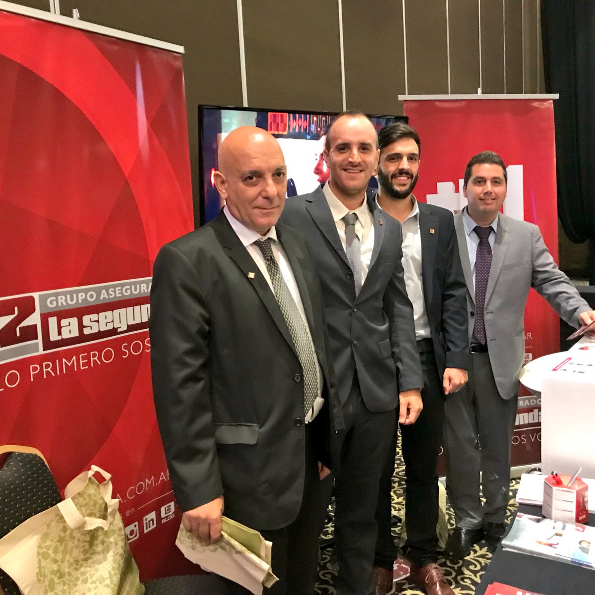 L2_LaSegunda's tweet image. Estamos presentes en el #eRosario2018! Acercate a participar por la estadía para dos personas en el @enjoypuntadeleste! #econmerce