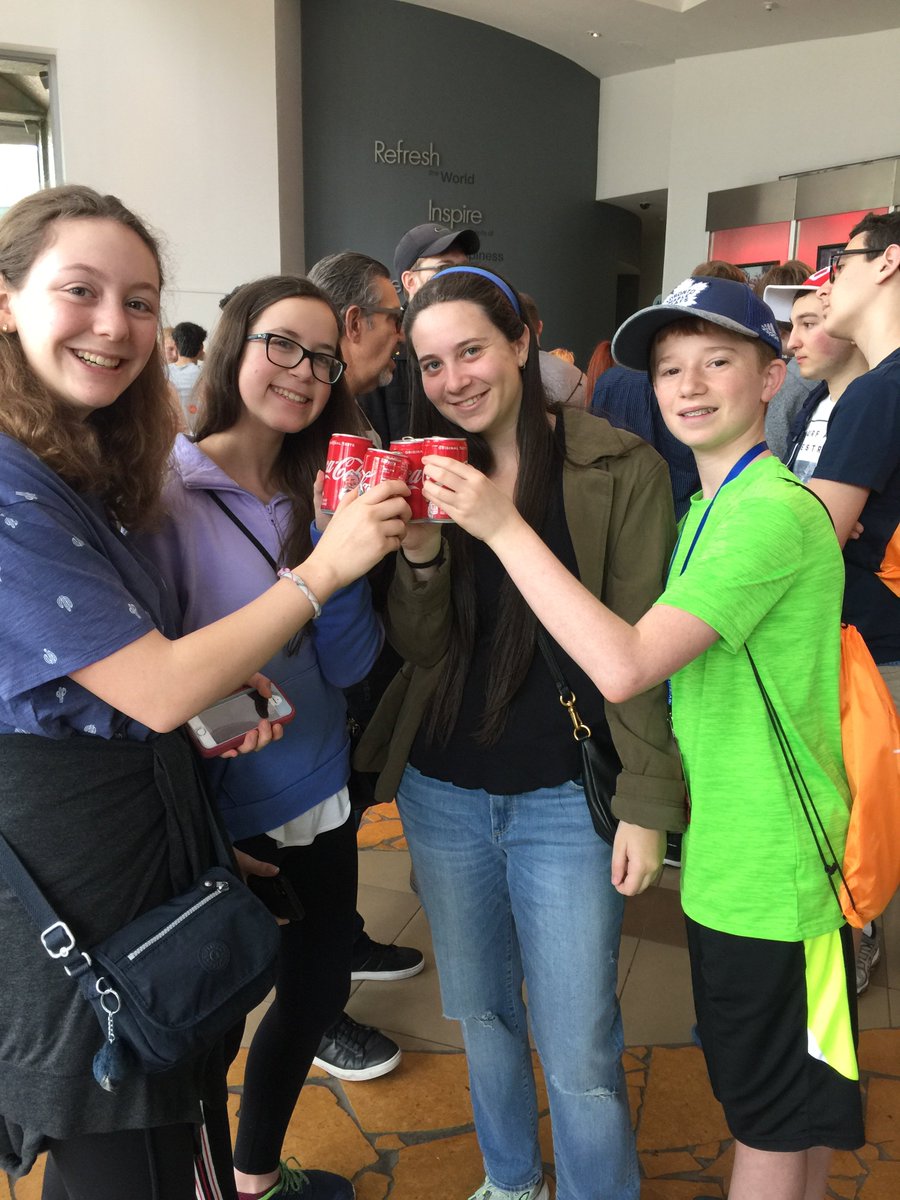 TanenbaumCHAT's tweet photo. @TanenbaumCHAT #DECA kids after tougher competition relax at coke museum and aquarium in Atlanta #icdc2018 https://t.co/71YBH8Est1