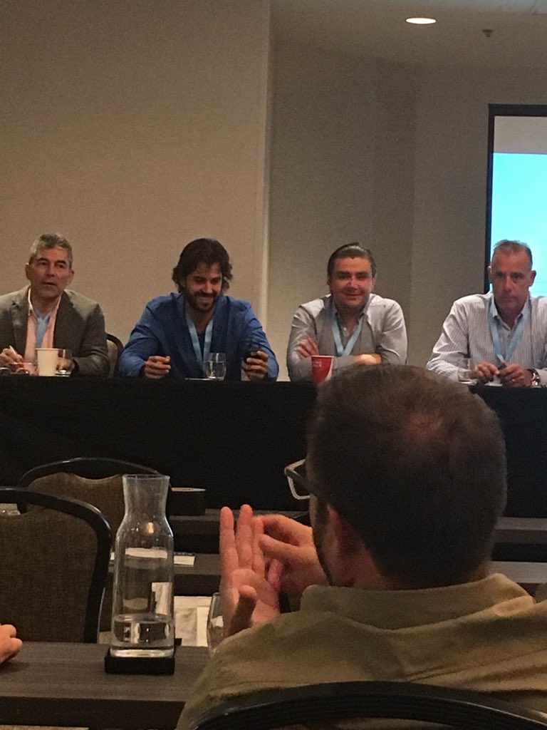 StorageCommandr's tweet photo. Representatives from #Chile #Guatemala, and the U.S. discuss the future of #selfstorage industry in their prospective countries. #LanAm #Miami https://t.co/8SLLo2rQyX