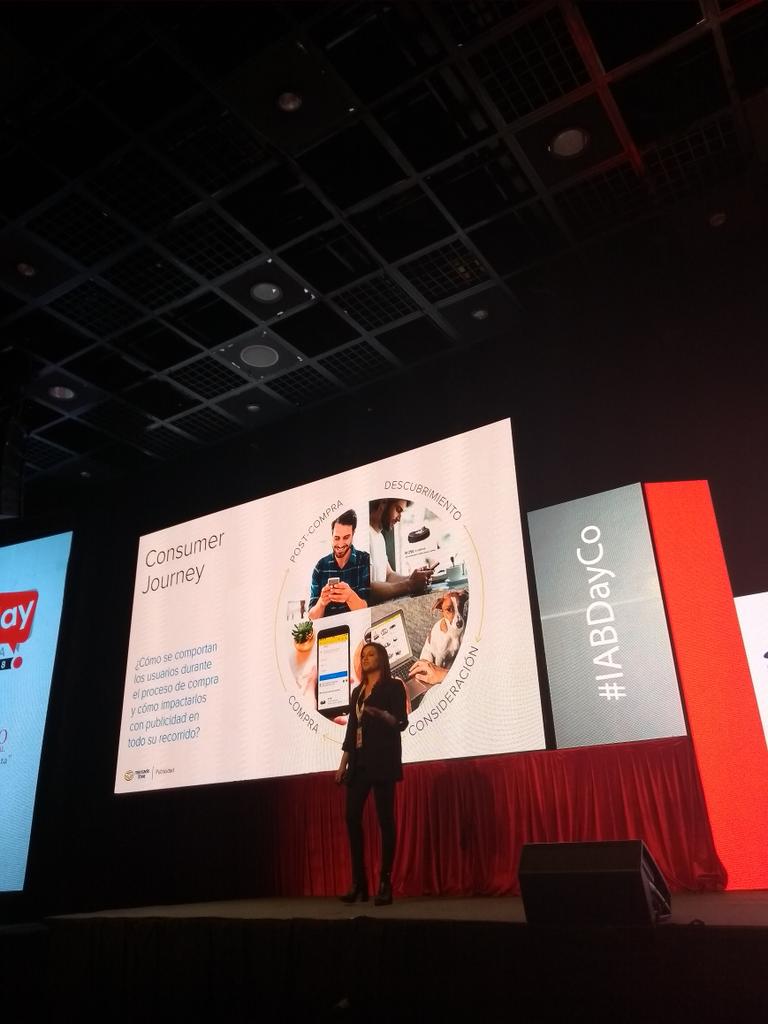 gabriel_ideas's tweet photo. Cada día estar en digital es más importante. "El 29% de las personas se enteró por primera vez de un producto a través de Internet": @caritocastilla  #IABDayCo https://t.co/ygnMWz0Wr8