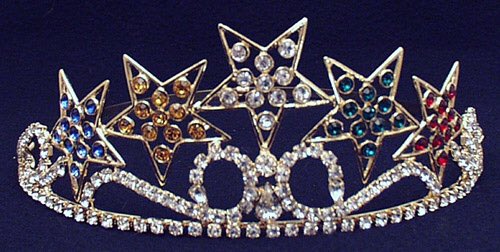 Domestic_Venus's tweet photo. #orderofeasternstar #oes #copycat
Hey @gucci did you know you totally copied the crown from the Order of the Eastern Star? A Masonic affiliated order. https://t.co/Ksx26sYiam