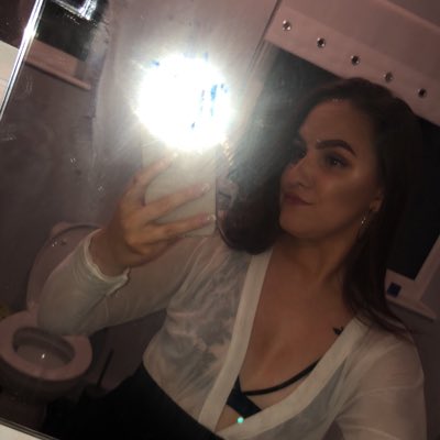 chelsssaye's tweet photo. #NewProfilePic https://t.co/0e3CN6a5aS