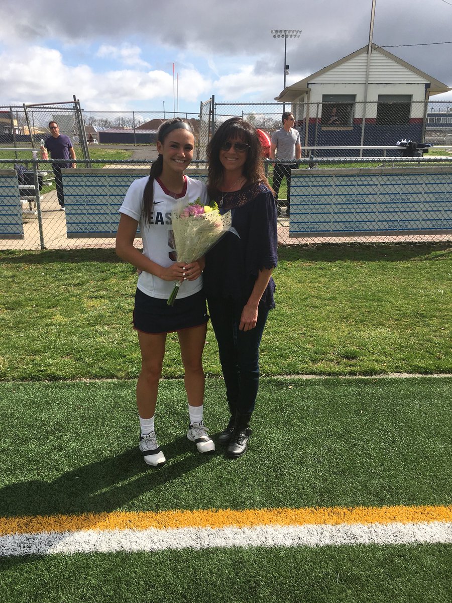 easternviking's tweet photo. Senior Day for @easternglax. Thank you seniors for your dedication &amp; committement to Eastern Athletics. https://t.co/xhe217oJOU