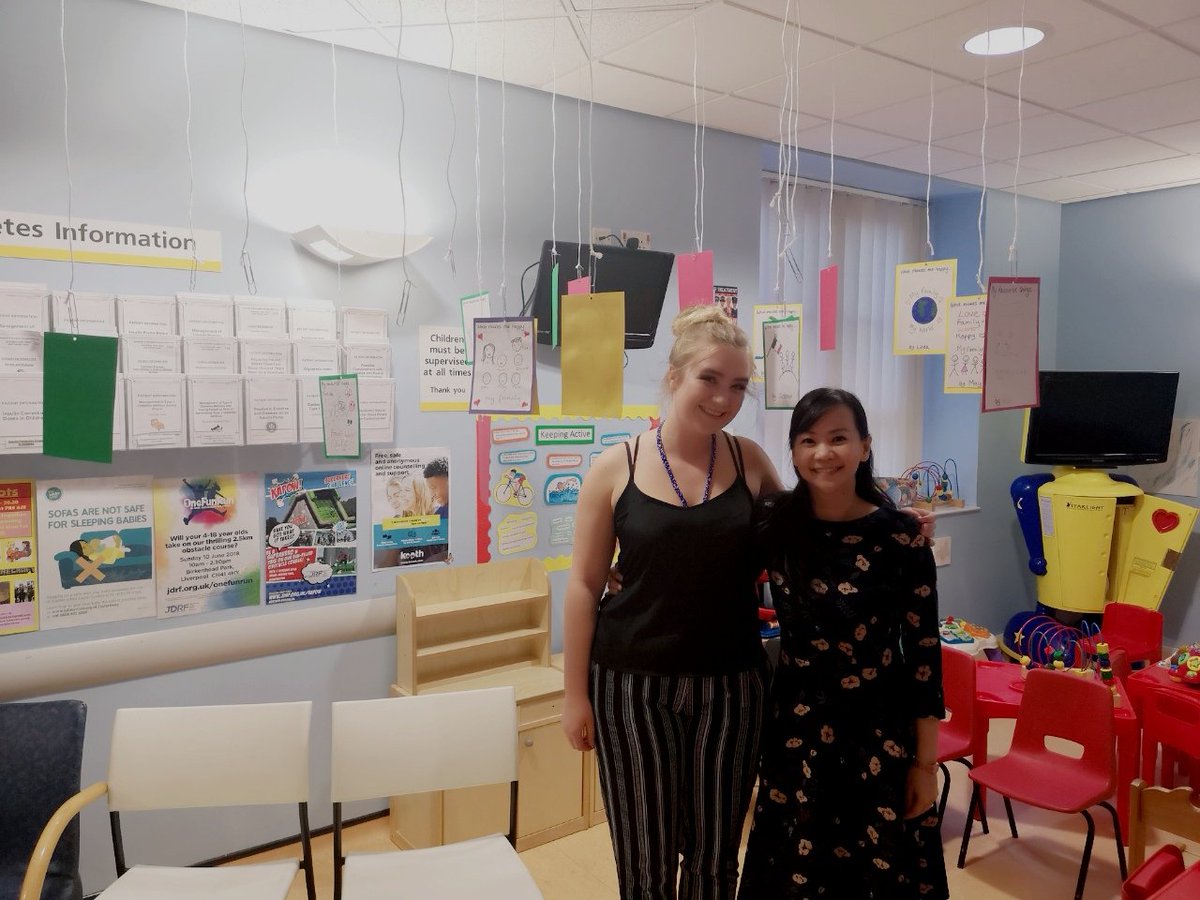 PaedsDiabTeam's tweet photo. Thanks to fabulous speakers Maisie and David with #T1DM who inspired everyone at our Annual Carb Counting Evening! #doc #gbdoc #diabetes @SONHStrust https://t.co/fUlqvuUPyu