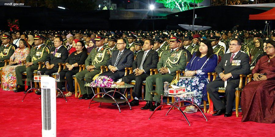 MNDF_mv's tweet photo. 126 Vana Sifainge Dhuvahuge Khaassa Jalsa Baavvaifi #MNDF126
https://t.co/eW4jV4UD9i … https://t.co/qtX6rx22z1