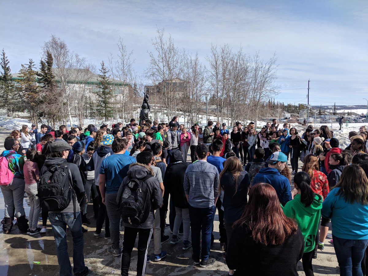 Simone Gessler tweet media