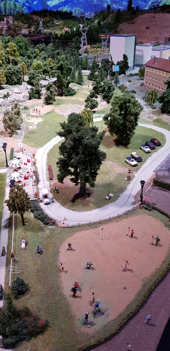 GolfingExp's tweet photo. Connaissez-vous @MiniWorldLyon le plus grand parc de miniatures animées en France ? 
Lors de votre passage dans la région, rendez-vous sur ce site exceptionnel où même notre sport favori est représenté !
#miniworldlyon #golfminiature #miniature #lyon #vaulxenvelin #minimondes https://t.co/kereNMRDOa