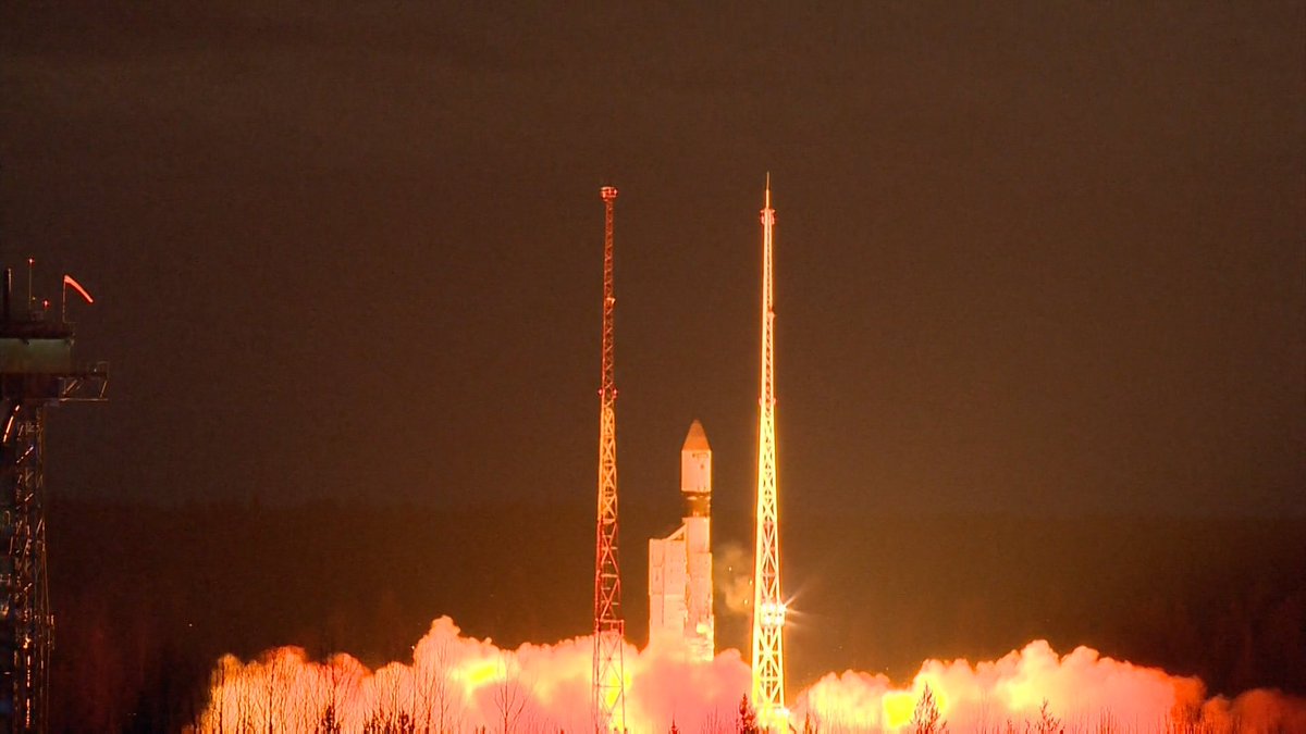 Город рокот. Космодром плесецк рокот. ракета рокот. ракета-носитель союз самара памятник. ур-100 запуск.