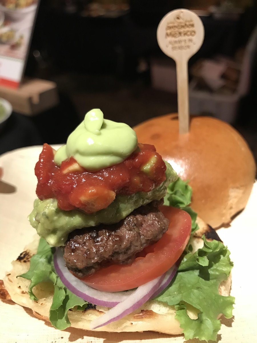 CertAngusBeef's tweet photo. Take a page out of @ChefMarkGarcia's playbook with a #certifiedangusbeef slider featuring @AvosfromMexico. This dish was featured at the #CIAWOF20 opening dinner. https://t.co/ZCFbGeQX6n