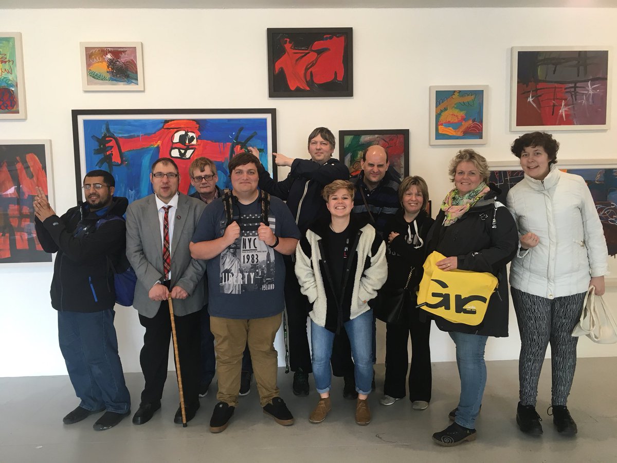 kate_stayuplate's tweet photo. @gigbuddies advisory group Storm & Thunder enjoyed a trip to @PhoenixBrighton gallery to enjoy #ArtByJohnny #InclusiveCuration #Autism https://t.co/CGuPpKLoJ7