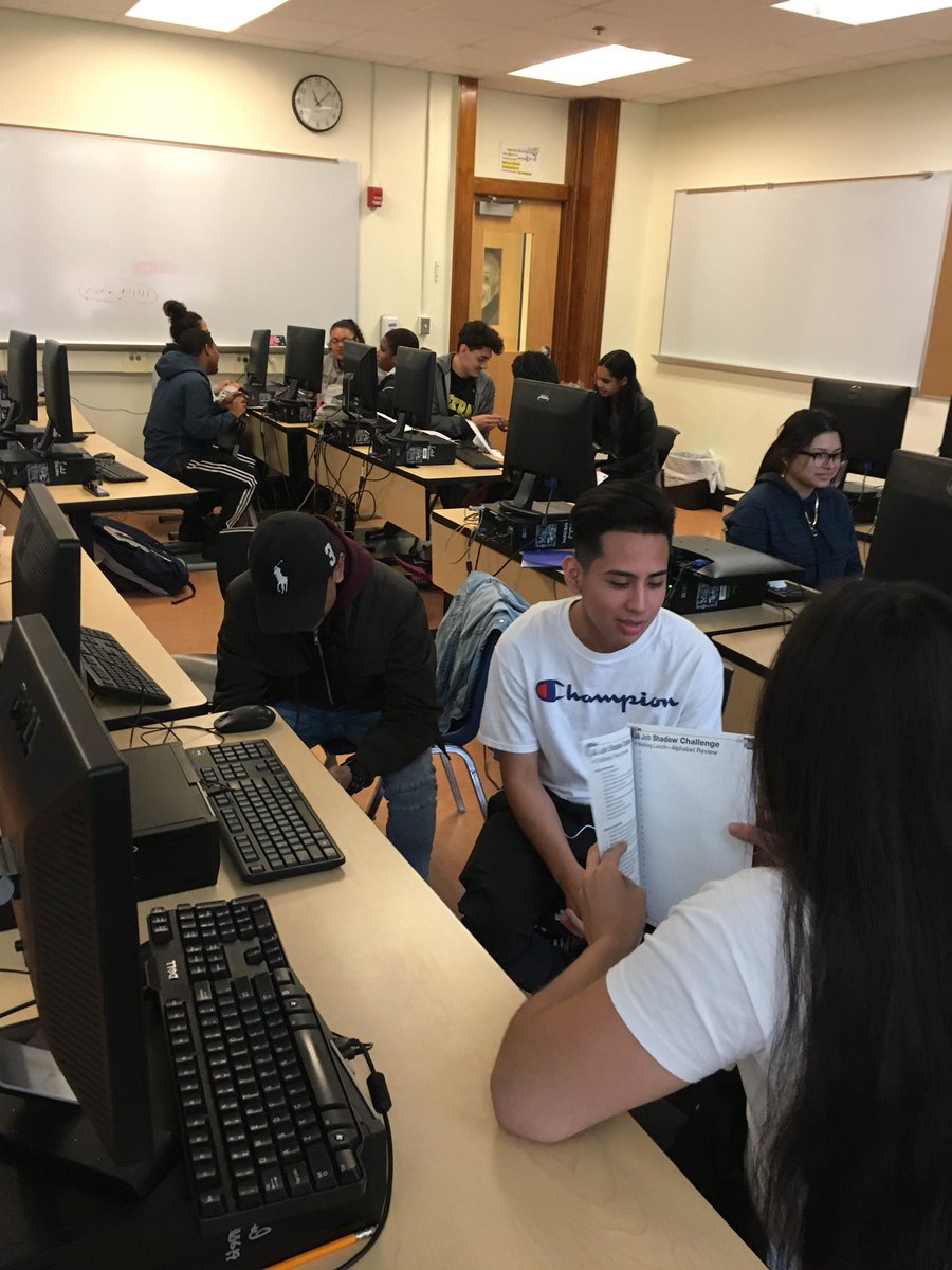 emilylysaght's tweet photo. Students practicing their interview skills today with @JARhodeIsland curriculum https://t.co/wHfMvuH3oM