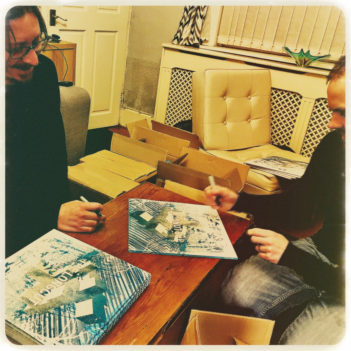 The_Longcut's tweet photo. Arrows is out on vinyl this Friday! Follow the link to order: https://t.co/4wsq0H6aBp

#thelongcut #arrows #vinyl https://t.co/shVyY4YSFN