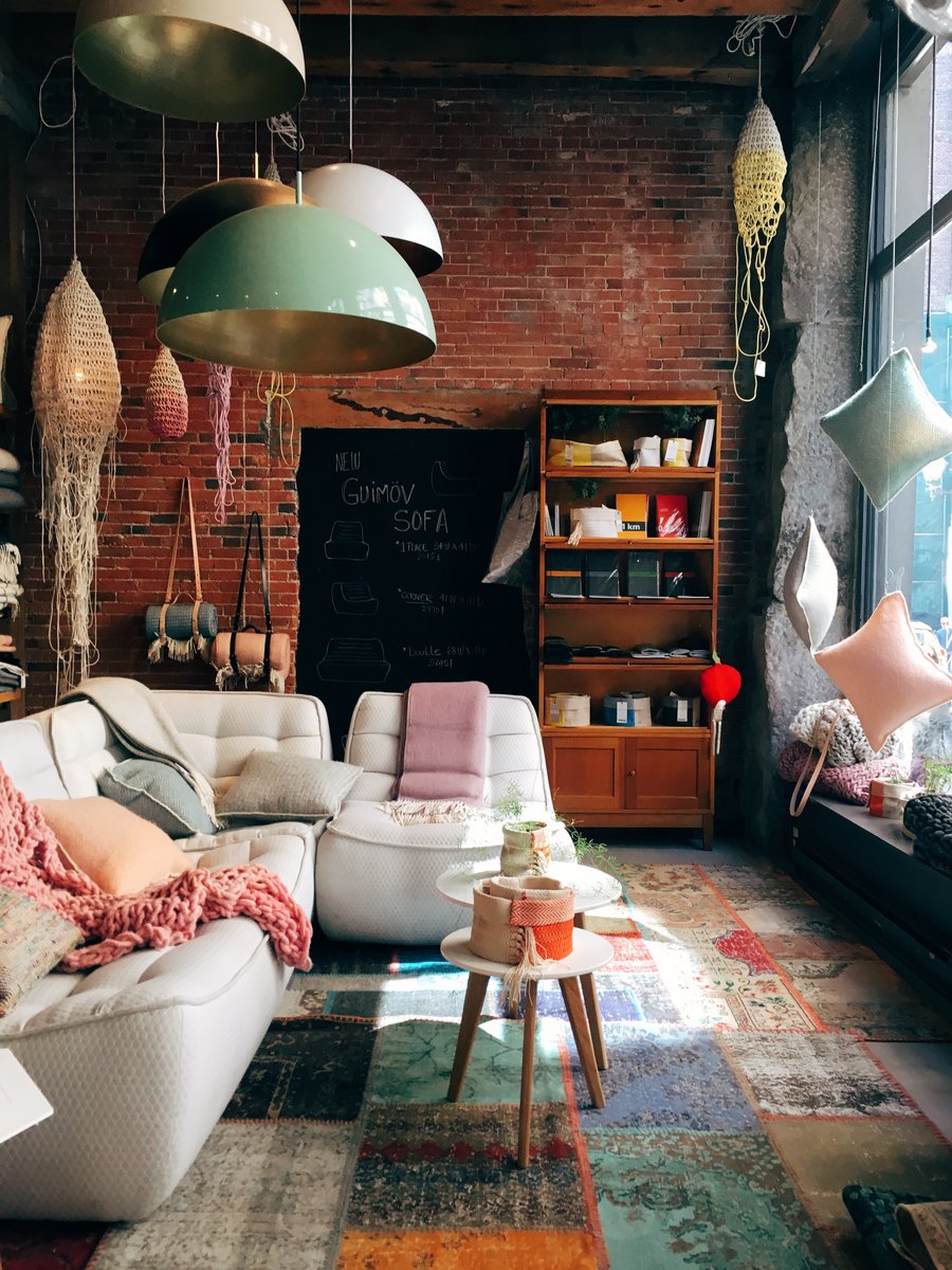 we_theBoxKeeper's tweet photo. Need to beautify your room? Your desk? Maybe your wall?

One Box. Every need.

visit us at- https://t.co/VqNX97tn2x

And grab your box today! https://t.co/kDcBQLerSj