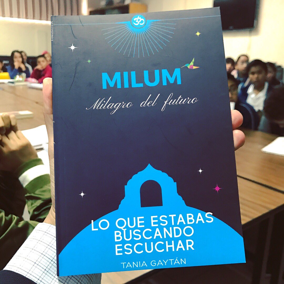 JosafatEspinosa's tweet photo. ¡Un honor que mi nombre forme parte de los personajes de este libro! ¡Gracias Tania Gaytán por hacerme parte de este gran proyecto! #Milum 😎 https://t.co/bzIaGM9TEl