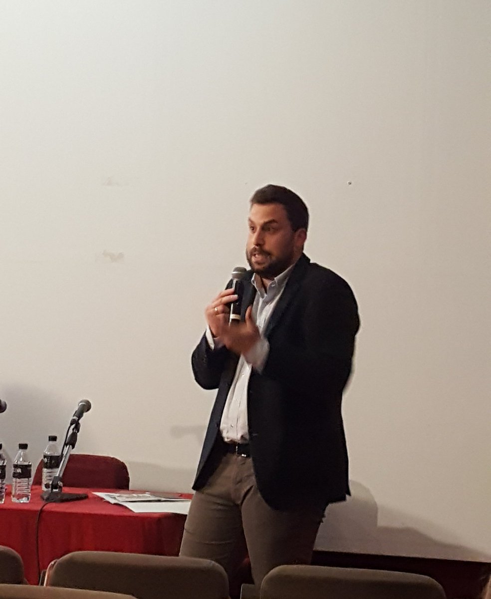 cristina_gj23's tweet image. Decidir qué es lo que NO se debe hacer es casi tan importante como decidir QUÉ saber hacer @DFrancisquita #Focustalks #torremolinos @andalucialab @_TTorremolinos #estrategias #competitividad #gastronomia