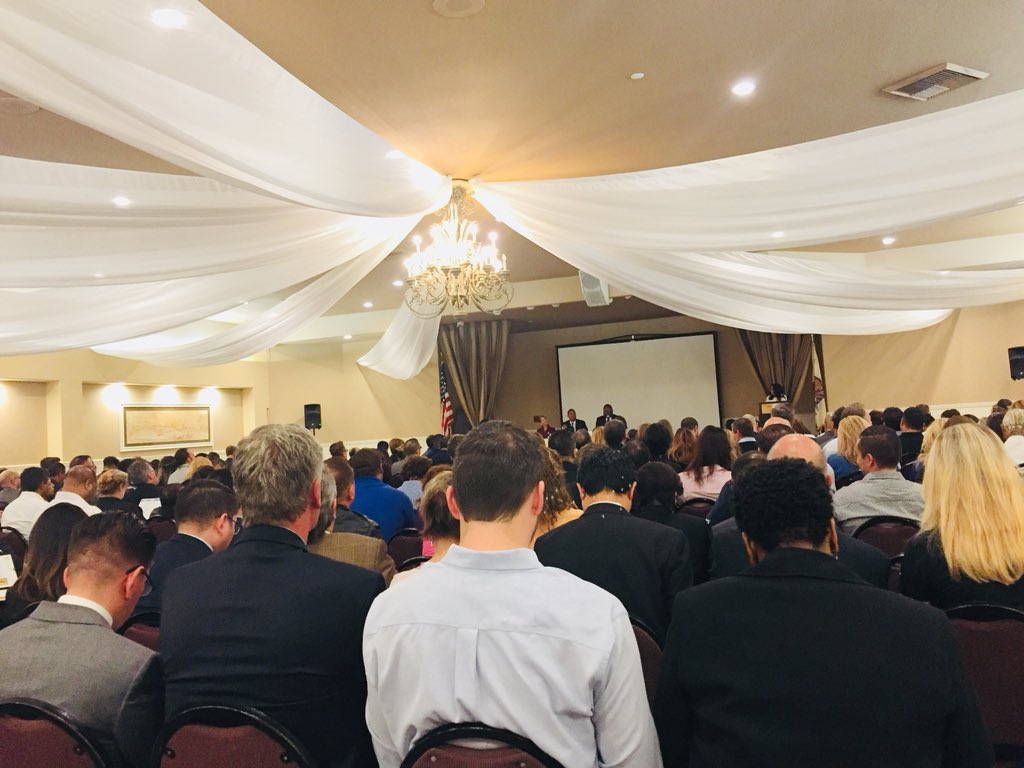 lanagosnell's tweet photo. Standing room only at the CPUC Business Expo.  Looking forward to matchmaking appointments starting at 10am @cpuc @unionbank https://t.co/kYYqrGfeg6