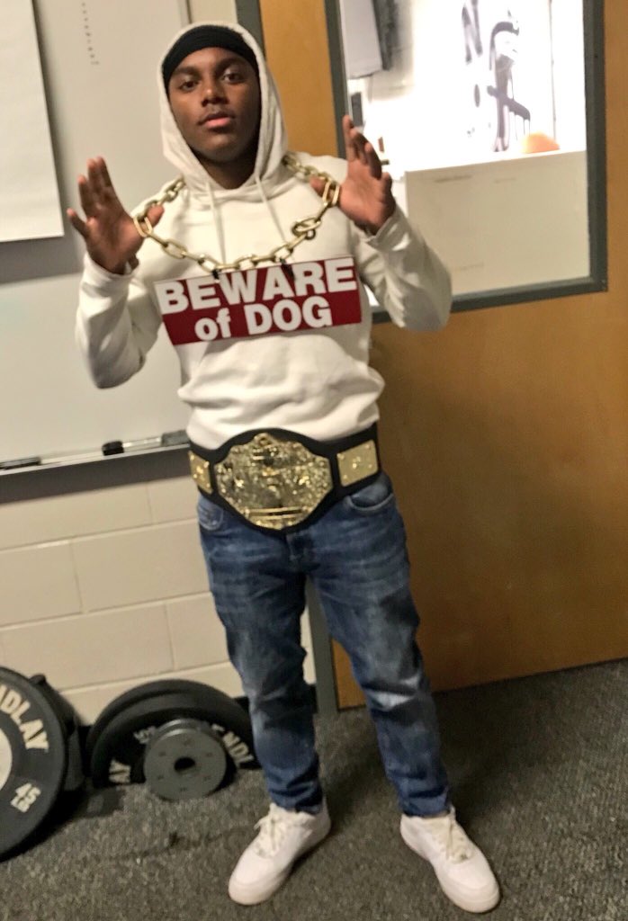 Trump250Fight's tweet photo. New Pound for Pound King of Norcross High School.              C/O 2020 WR/DB Randy Smith          Body Weight: 157 lbs.
340 Parallel Squat, 2.2x body weight
275 Bench, 1.8x body weight 235 Clean, 1.5x body weight @randysmithjr5 @Norcross_FB #BMF https://t.co/SXmLqtFaxj