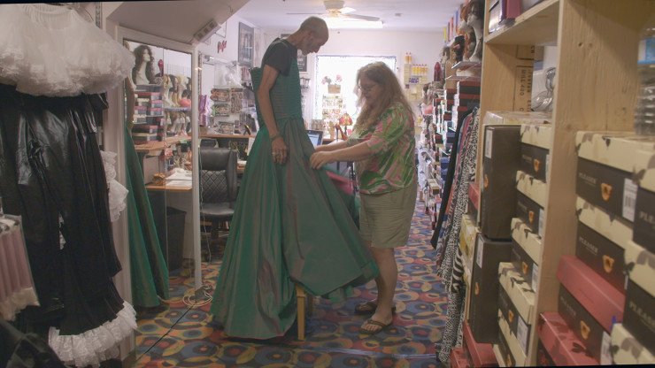 cfmdc's tweet photo. SEATTLE, MAY 3-12: TRANSLATIONS Transgender Film Festival explores stories of transgender people from around the world. Incl CFMDC films by @seanhorlor &amp; Steve Adams, @hwanghudson &amp; @LiftedEyes. More info: https://t.co/VmOXXn8G9r https://t.co/GK6s9T7ckR