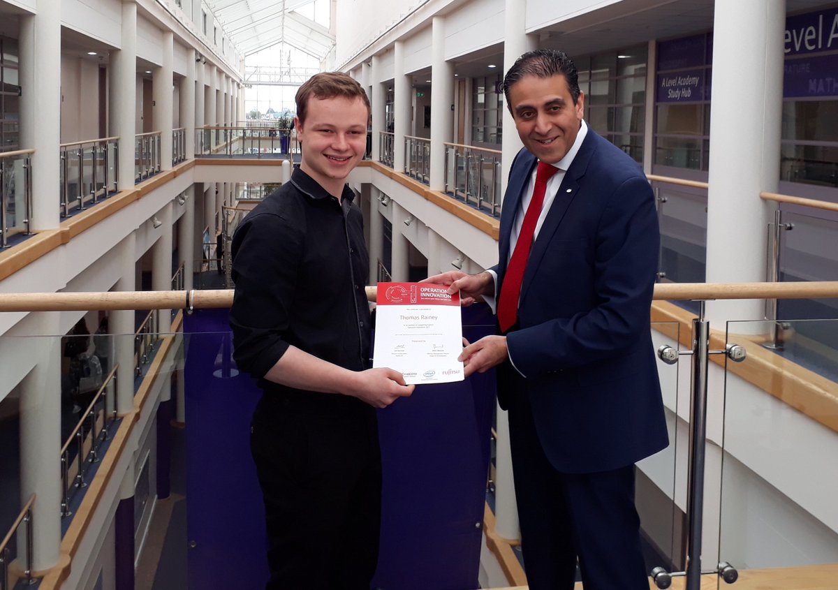 AshMerchant1's tweet photo. A long overdue presentation to Tom to acknowledge his participation in the winning #OperationInnovation team from @sdcollege last year. Great to meet up with him and all at @sdcollege today @SDCHiTech @stevecaunter1 @LaurenceFrewin @SDCFashion @KatieRogerson5 https://t.co/g2rOq8zrhm