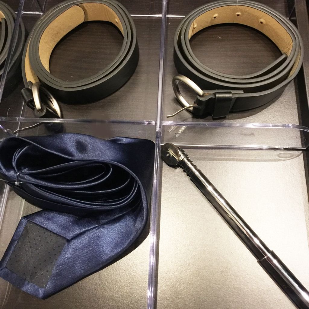 neopenx's tweet photo. What do you have in your drawer?
#furniture #drawer #drawers #wardrobe #pen #tie #belt #mens #mensdrawer #mensgear #mensfadhion #durability #strength #Precisionpen #royalblue #bluetie #fashiondaily #fashionformen #menswear #multitool #edc #menedc #menwears https://t.co/JOTNUhiGzN